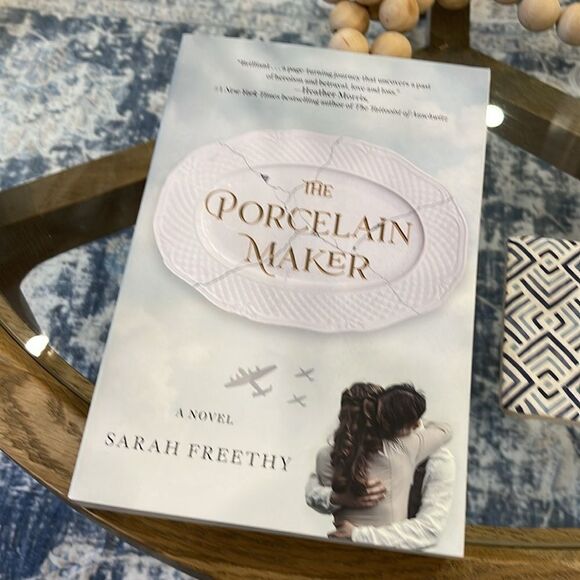 The Porcelain Maker. Freethy, Sarah - Picture 2 of 6